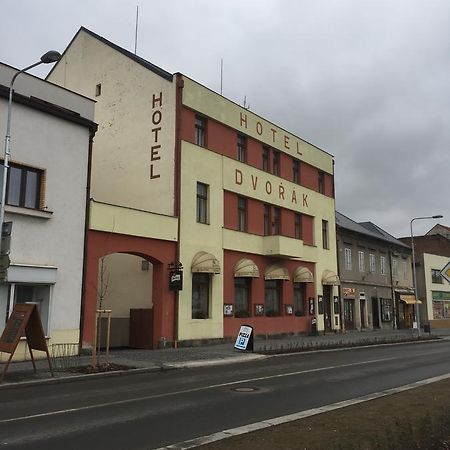 Hotel Dvorak Chrast Kültér fotó