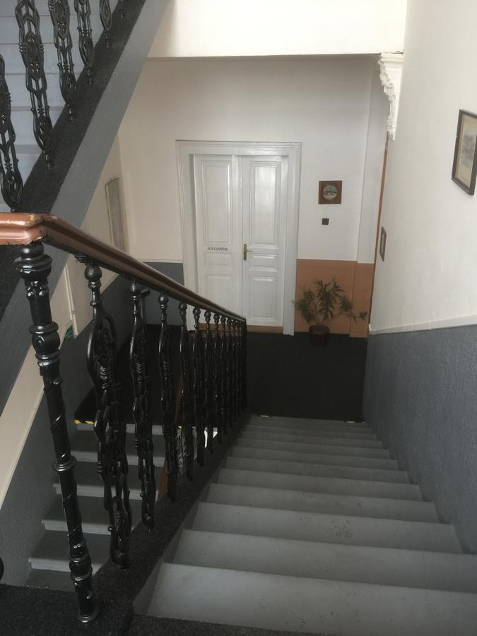 Hotel Dvorak Chrast Kültér fotó