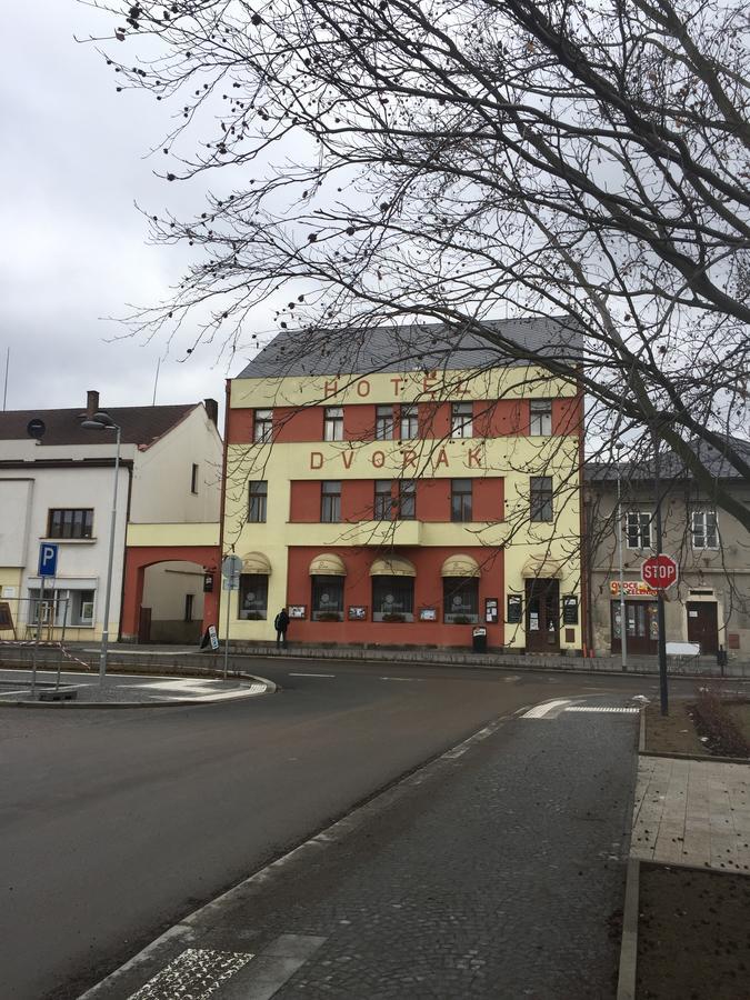 Hotel Dvorak Chrast Kültér fotó